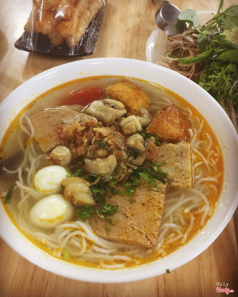 Bún riêu