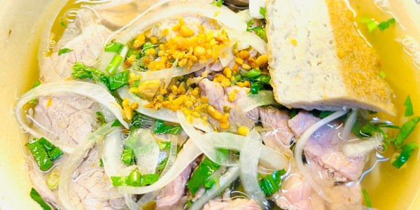 Bún Bò Thái 79 - Lẩu Bò Ớt Xanh - Lê Thị Hồng