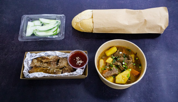 Liu Riu - Bánh Mì Bò Hầm & Sườn Hầm - Nguyễn Lân