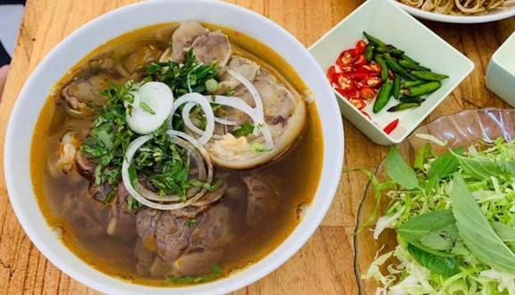 Bún Bò Huế Vy Vy - Yaourt & Panna Cotta - Phan Đình Phùng