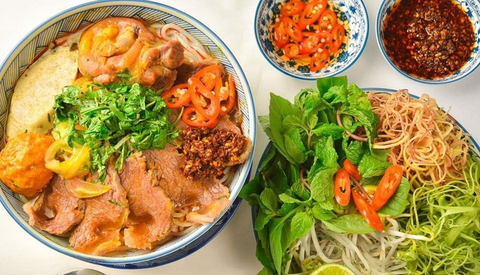 Bún Bò Hoàng Minh