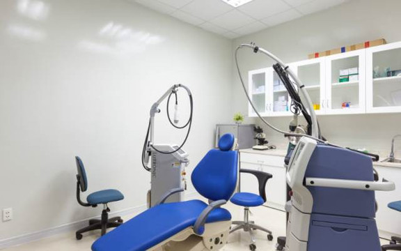 Phòng Khám Da Liễu FOB