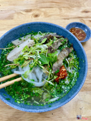 Bánh canh hrj thập cẩm