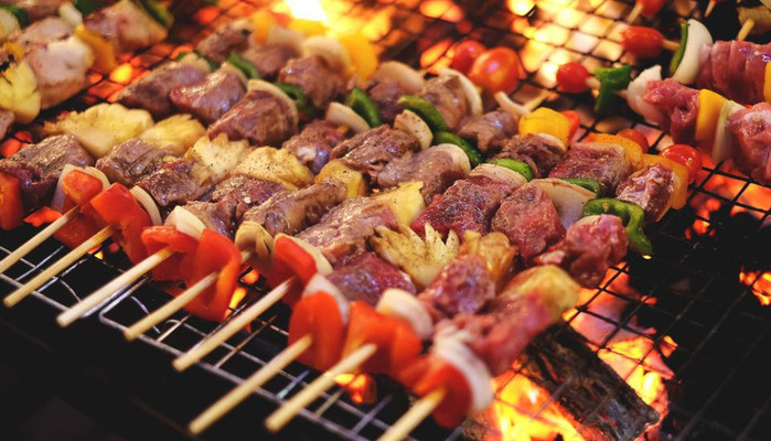 Lửa BBQ - Phạm Văn Đồng