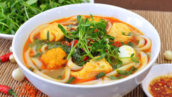 Bánh Canh Cá Lóc Trúc 2 - Huỳnh Văn Nghệ