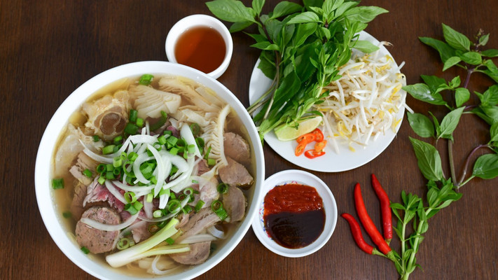 Phở Bụi - Quốc Lộ 1A