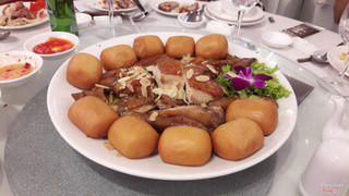 gà nướng bánh bao