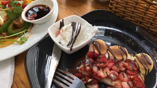 Tiếp tục với cafe LEN'S DA LAT nào❤❤❤