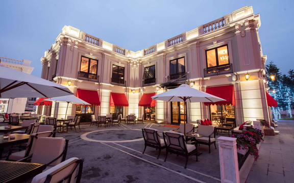 Ruby - Ẩm Thực Truyền Thống Châu Âu - Almaz Vinhomes Riverside