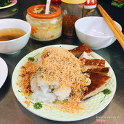 bánh cuốn tôm ruốc