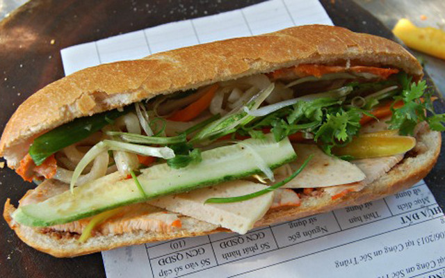 Bánh Mì Năm Minh