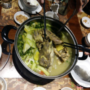 canh đầu cá, môn chua
