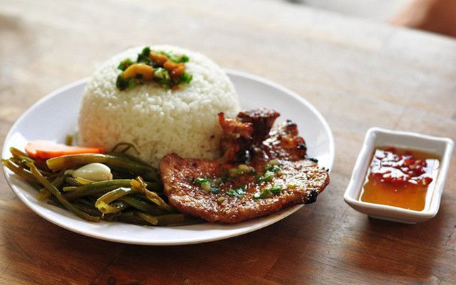 Cơm Tấm Bến Cát