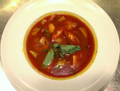 Tom Yam Kum "Thai Style"