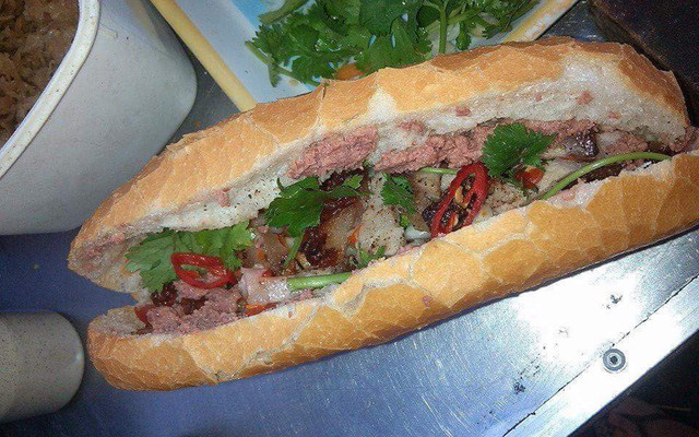 Bánh Mì Thùy Dương - Bình Tiên