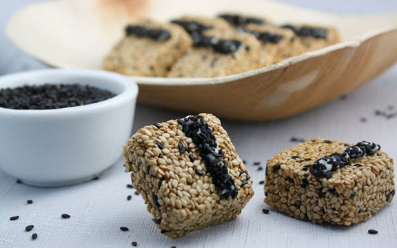 Mè Xửng - Đặc Sản Huế