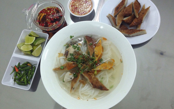 Bánh Canh Chả Cá Nha Trang