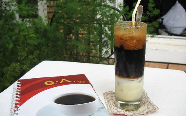 Nhật Nguyệt Cafe