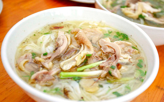 Phở 10 - Phở Gà Đi Bộ