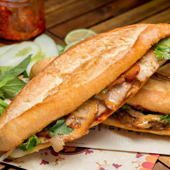 Bánh Mì 73