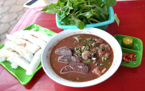 Tri Kỷ - Quán Cháo Lòng