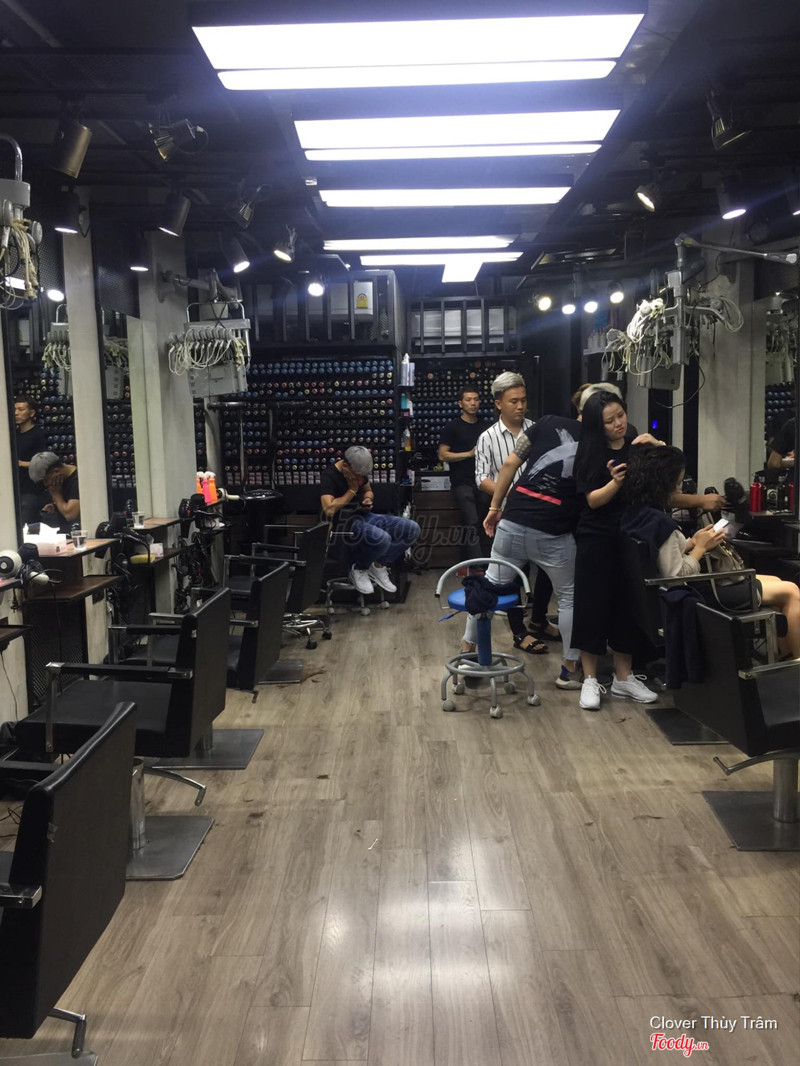 Đây là không gian của salon