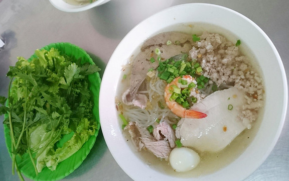 Hủ Tiếu Nam Vang Bà Xuyến