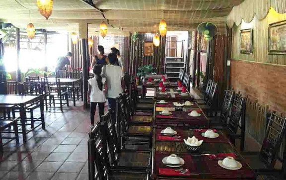 Bamboo Bar And Restaurant