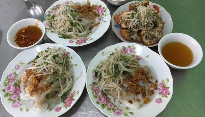 Bánh Cuốn - Hồ Thị Kỷ