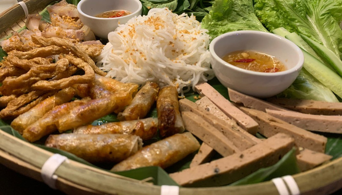 Đặc Sản Miền Trung - Minh Châu