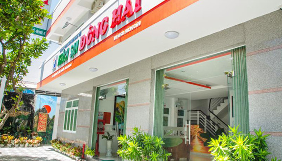 Đông Hải Hotel