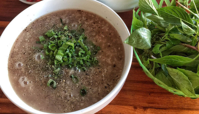 Bún Bò Huế & Cháo Lòng Má Heo