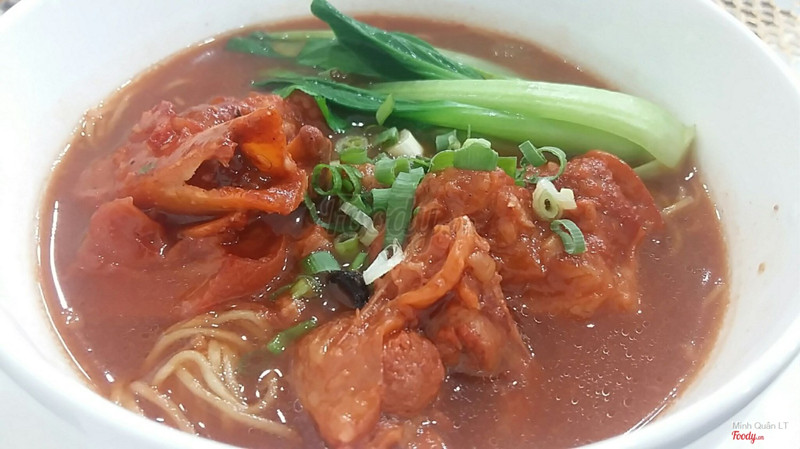 Mì giò heo chao đỏ