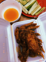 Chân gà chiên mắm 39k