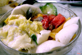 hoa quả dầm thập cẩm sầu riêng