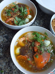 Tô nửa con cua nhỏ thập cẩm 55K