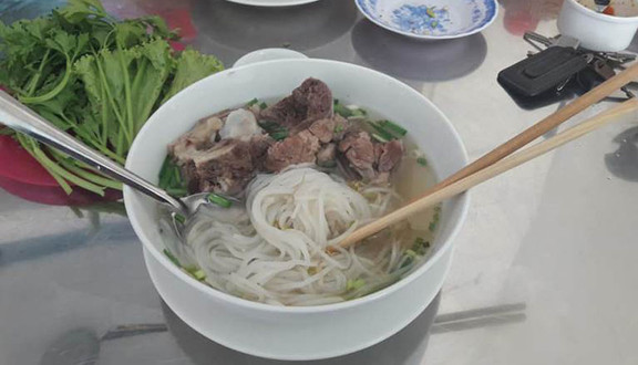 Hủ Tiếu Mì Thập Cẩm & Sườn Kho - Minh Phụng