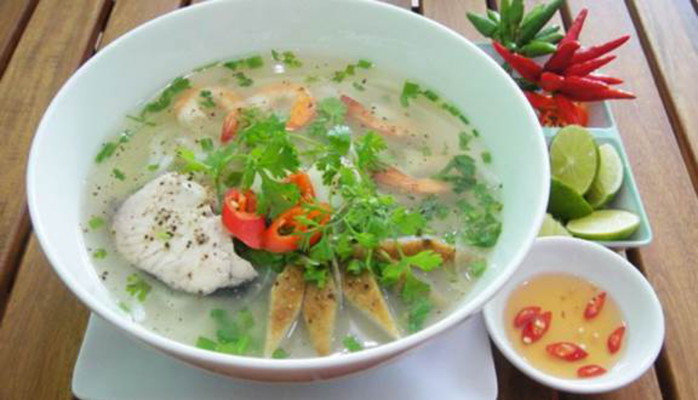 Bánh Canh Phan Rang - Trần Não