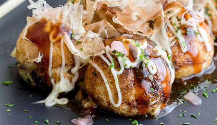 Bánh Bạch Tuộc Tama - Takoyaki & Okonomiyaki - Phan Xích Long