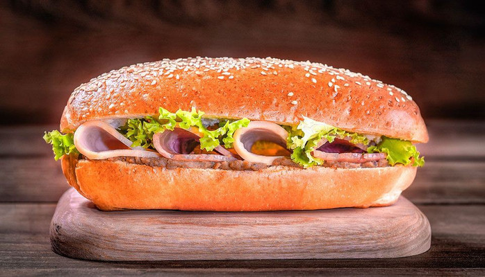 Huỳnh Gia - Bánh Mì, Vịt Quay & Heo Quay - 846 Tỉnh Lộ 10