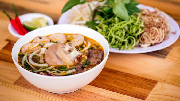 BÚN BÒ HUẾ - GỐC HUẾ - HỒ THỊ KỶ