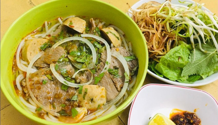 A Kún Cuisine - Bún Riêu & Bún Bò