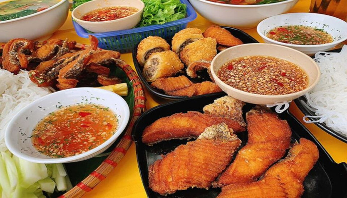 Quán Bún Cá Chấm & Bún Giả Cầy - Đặng Thai Mai