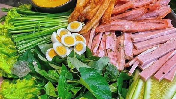 Nana - Nem Chả & Ăn Vặt - Trần Hưng Đạo