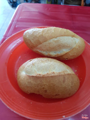 2k / ổ bánh mì