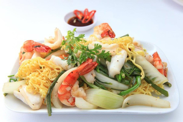 King Food - Cơm Chiên, Mì Xào & Nước Ép - 30 Tháng 4