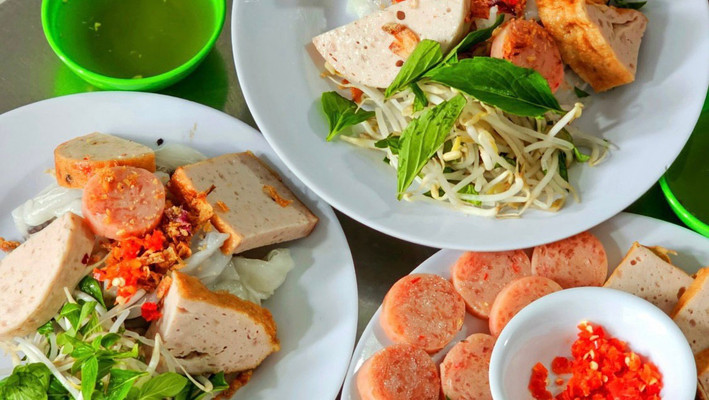 Bánh Cuốn & Bánh Ướt Nóng - Út Tho 4 - Đề Thám