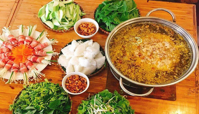 Long Biên Quán - Bún Riêu - Ái Mộ