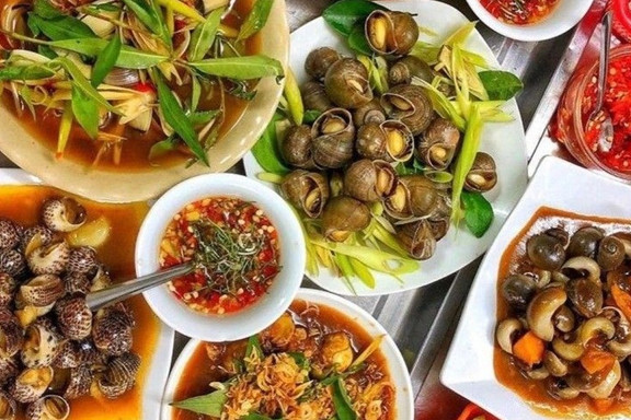 Ốc Tý Chuột - Trần Hưng Đạo