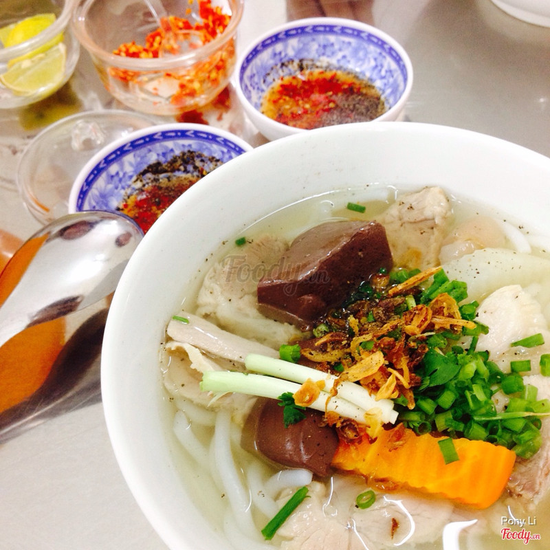 Bánh canh thịt nạc 